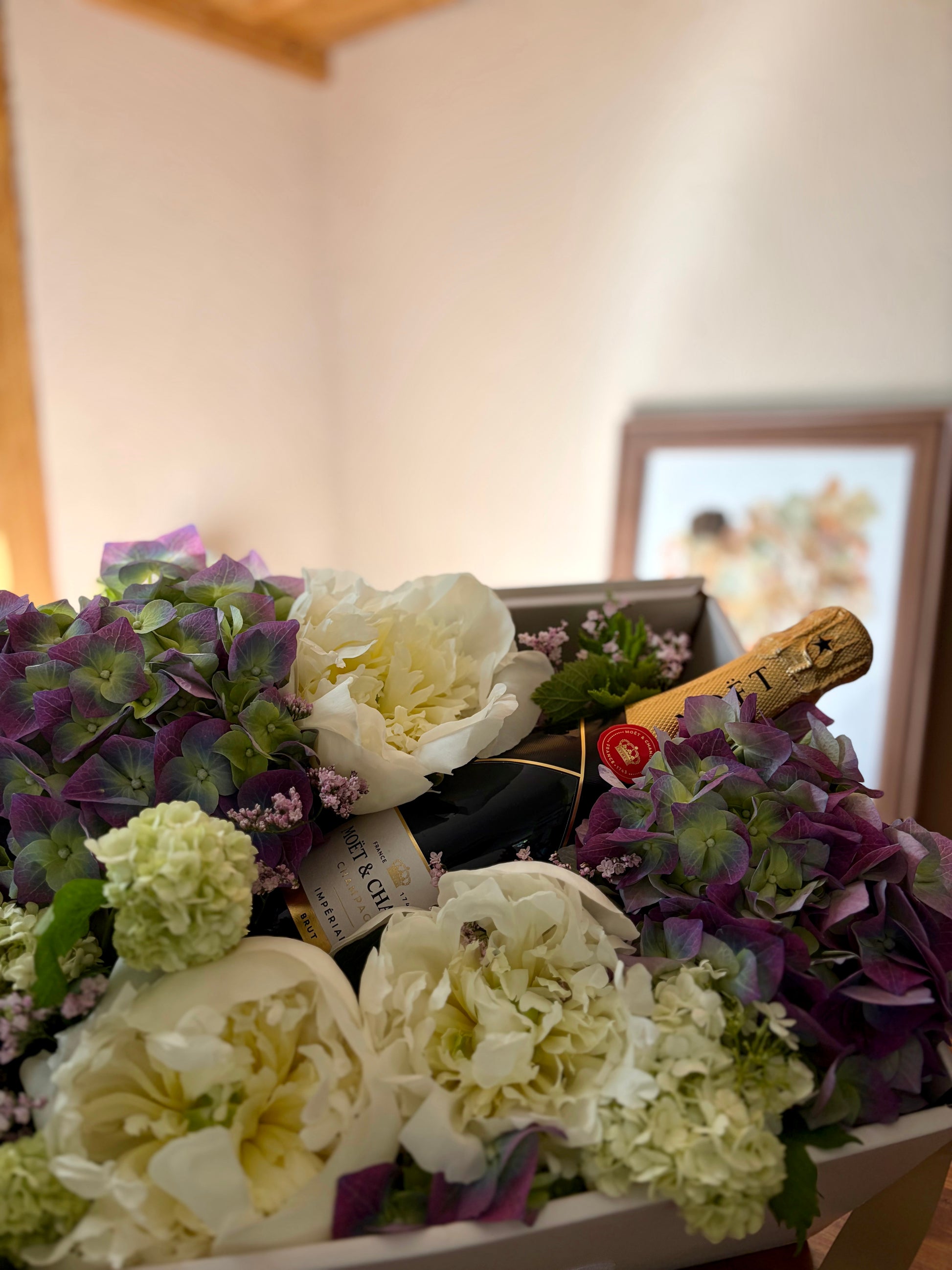 Coffret champagne hortensia pivoine blanc mauve
